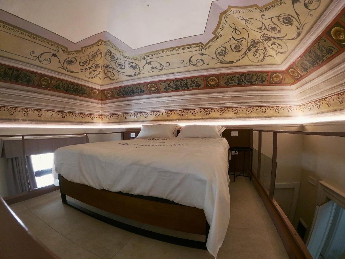 Palazzo Sul Corso-Charming Appartaments Brindisi Exterior foto